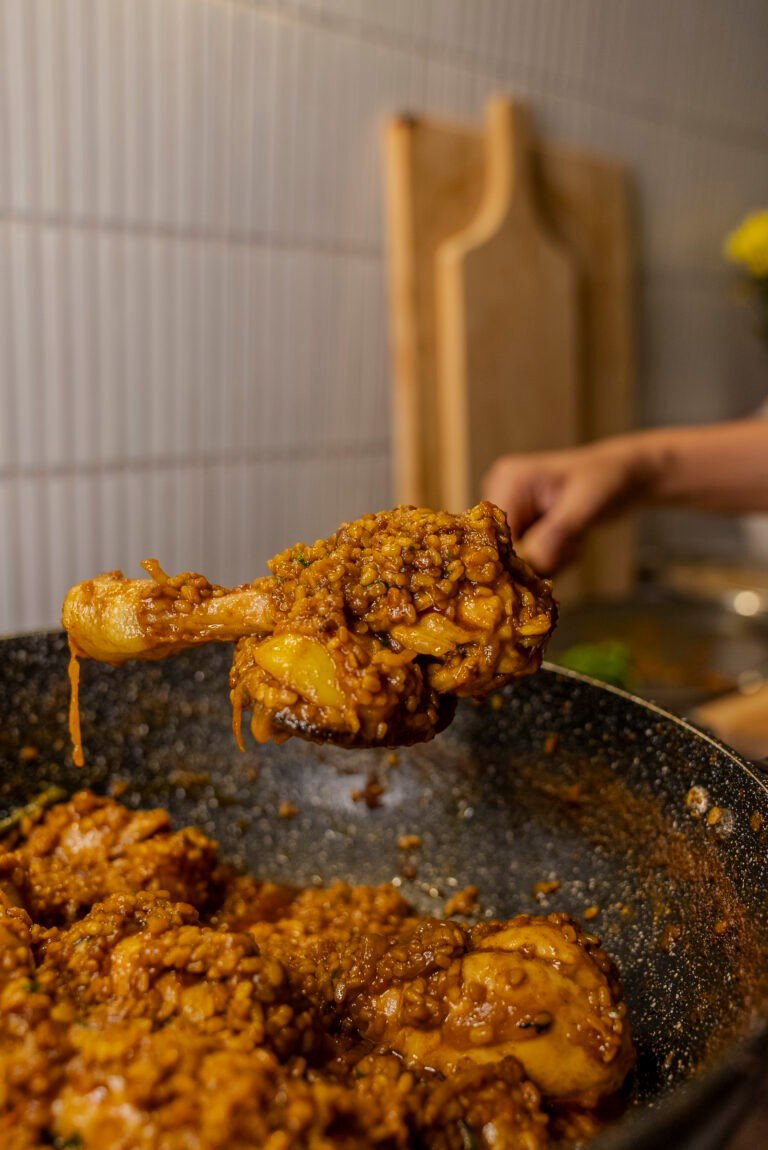 An Easy And Delicious Chicken Recipe-Murgi Ghonto!!!