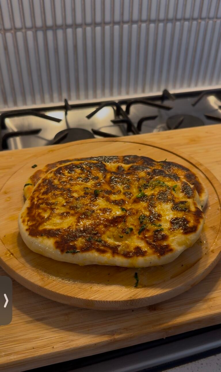 Easy Cheesy Garlic Butter Naan Under 30 Minutes