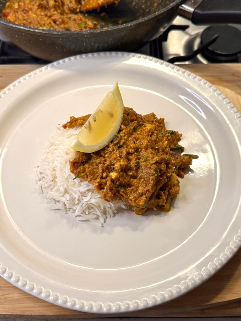 A Simple Guide To Make The Best Mogoz Bhuna You’ll Ever Taste!